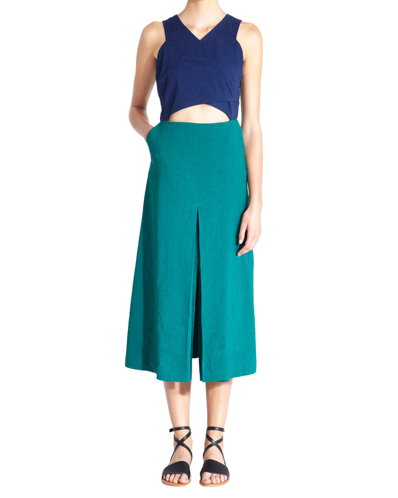 Apiece Apart Viotia Criss Cross Dress | Navy & Green SAANS Apiece Apart Viotia Criss Cross Dress | Navy & Green SAANS